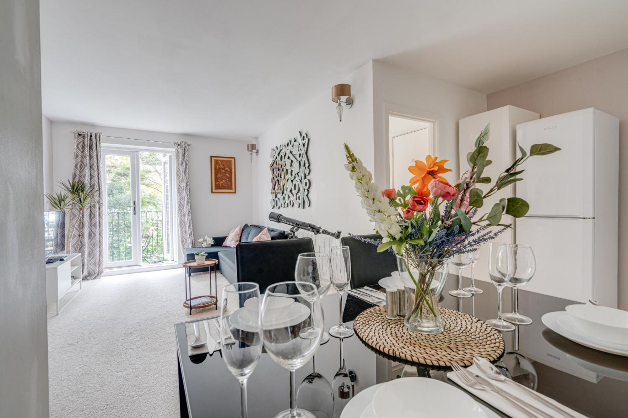 לונדון Apartment In Elephant & Castle With Parking מראה חיצוני תמונה